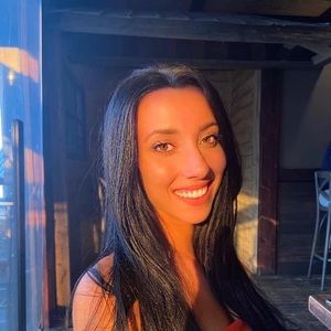 Meet your Posher, Shari